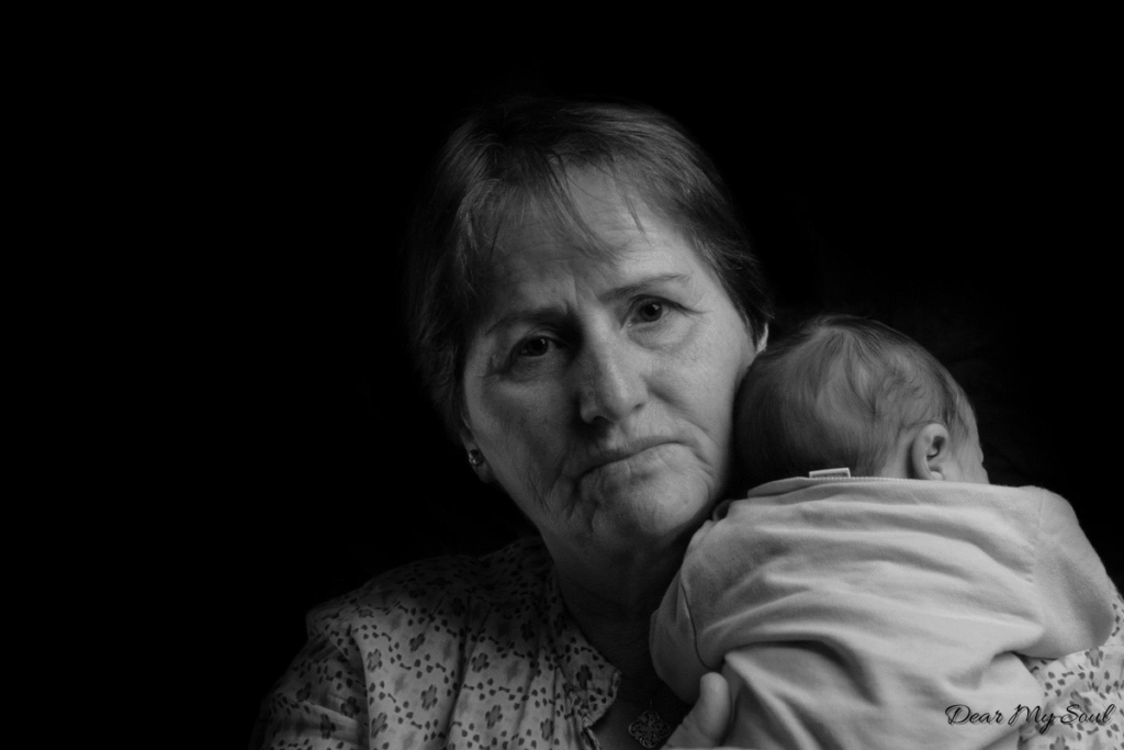 Mẹ chồng nàng dâu: Muốn êm ấm hãy bắt đầu từ điều này