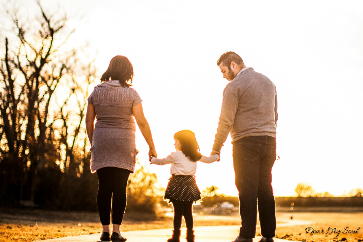 Hãy yêu thương chồng mình nhiều hơn