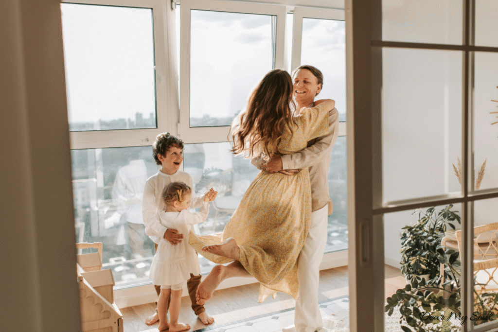 Sống độc thân hay kết hôn: Lựa chọn nào mang lại hạnh phúc cho phụ nữ hiện đại?