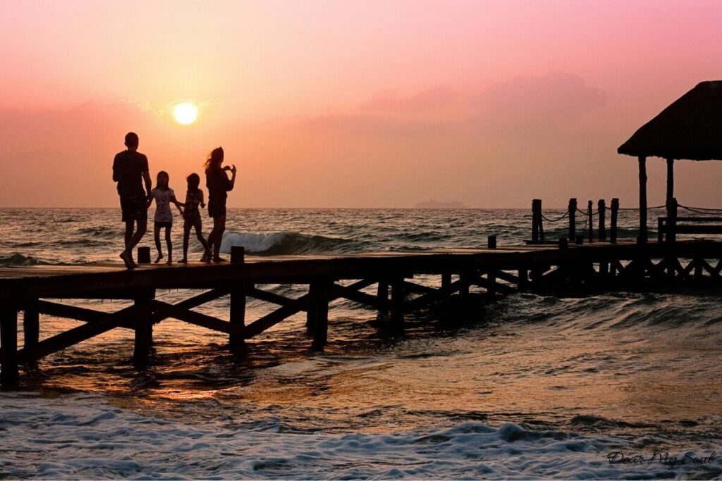 Hơi ấm gia đình: Khi tình thân không còn là chốn bình yên để trở về
