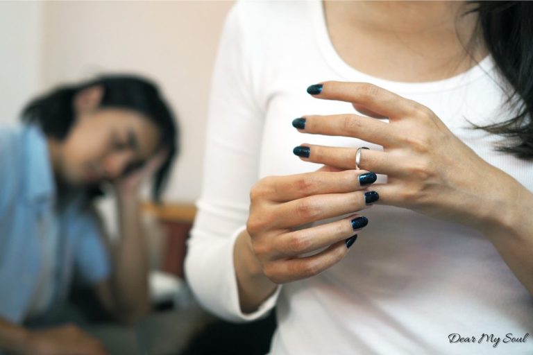 Bạn Sẽ Làm Gì Nếu Phát Hiện Chồng Ngoại Tình?